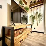 L'insolite, Les Pièces Cachées
