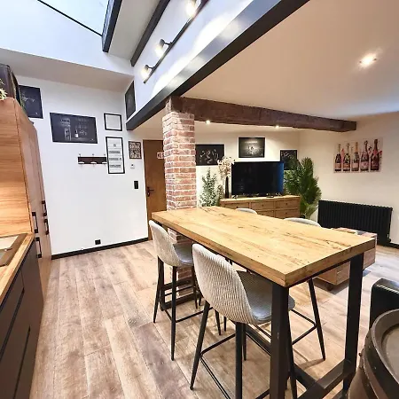 L'insolite, Les Pieces Cachees 아파트 *