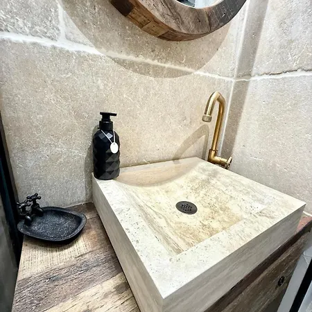 L'insolite, Les Pieces Cachees Apartmán Épernay