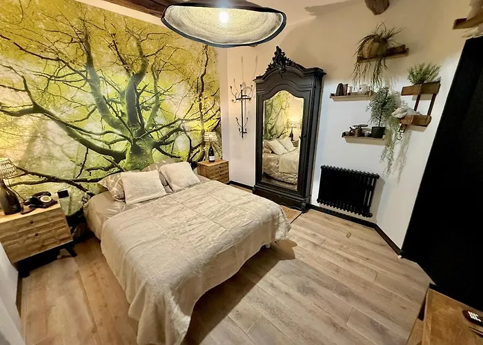 L'insolite, Les Pieces Cachees Apartment *