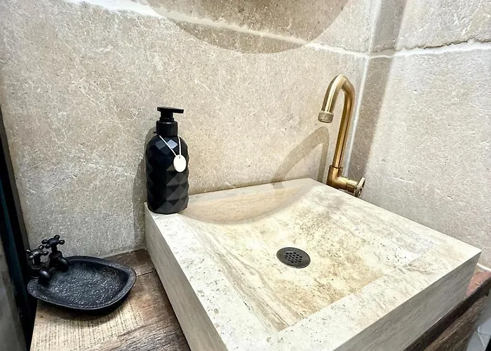 L'insolite, Les Pieces Cachees Apartment Épernay